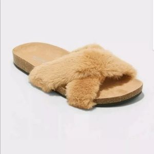 WOMEN’s BELLA SANDALS MOSSIMO SUPPLY CO TAN NWT